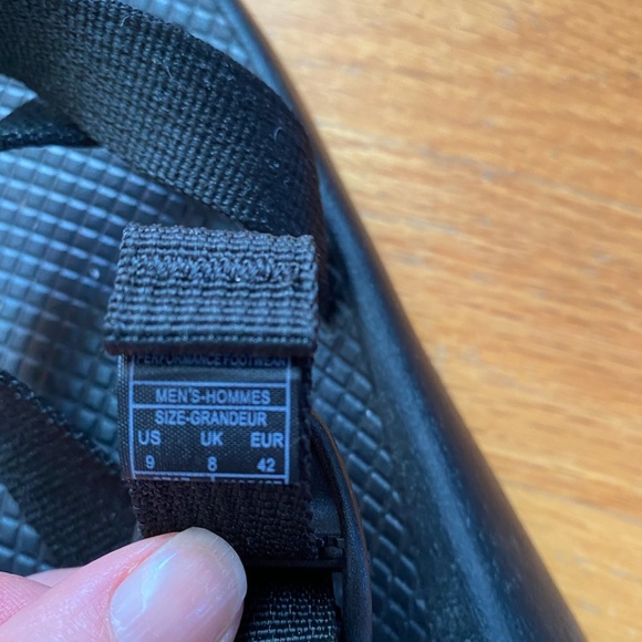Mens Black Chacos Size 9 main image 2